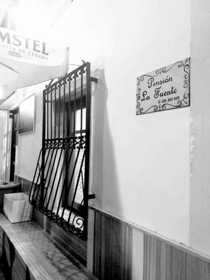 Pension La Fuente Abrucena Dış mekan fotoğraf
